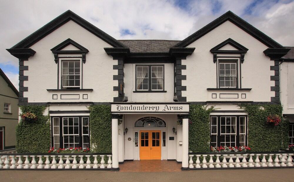 Londonderry Arms Hotel 카를로이 외부 사진