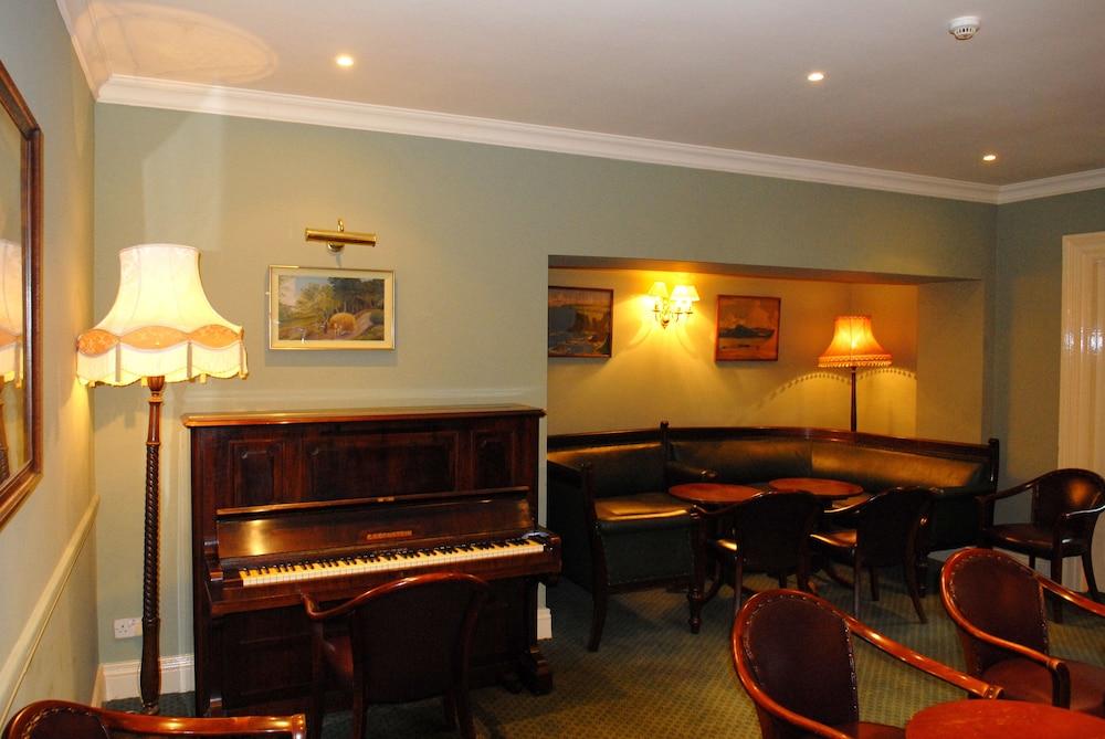 Londonderry Arms Hotel 카를로이 외부 사진